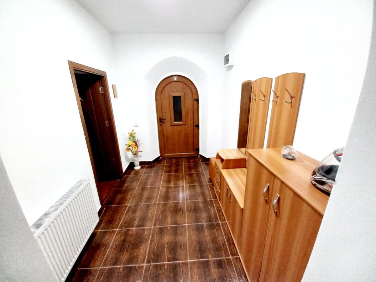 Casa Alex Villa Văliug Eksteriør billede